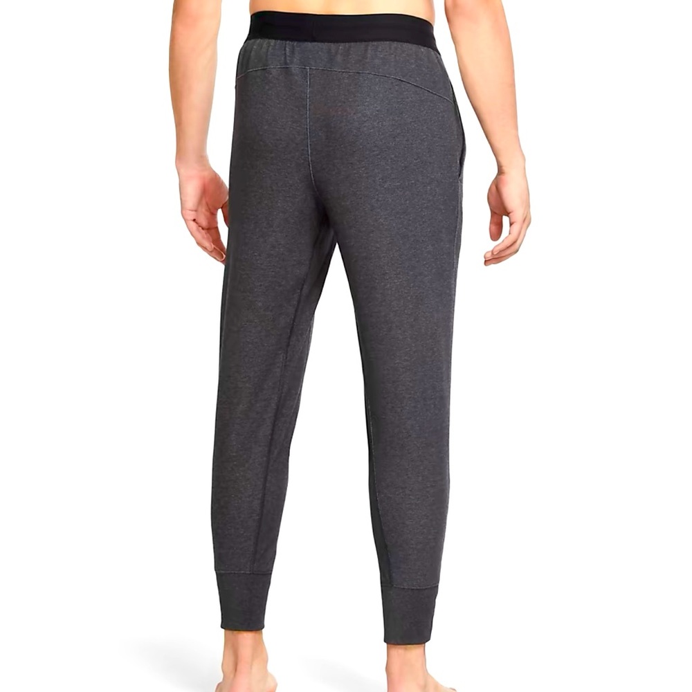 SIZE S for men/women Nike yoga pants NWT